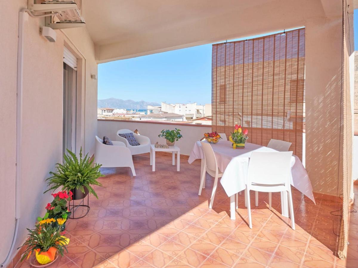 " Limoncello" Appartamento A 150 M Dal Mare ! Perfetto Per Famiglie E Coppie Alcamo Exteriör bild